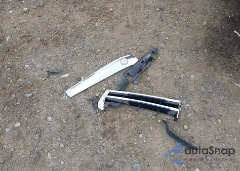 2008 Mercedes-Benz E 350 4Matic z USA, uszkodzony, nr VIN WDBUF87X98B284275